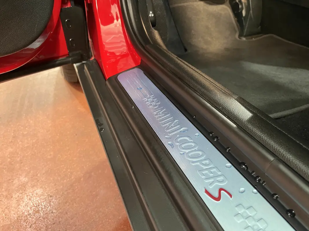 Mirá esta publicación de Mini Cooper Cooper