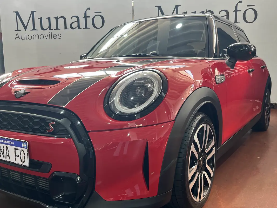 Mirá esta publicación de Mini Cooper Cooper