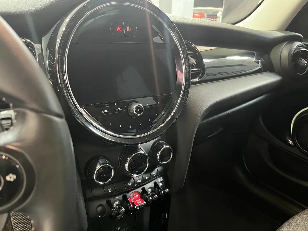 Mirá esta publicación de Mini Cooper Cooper