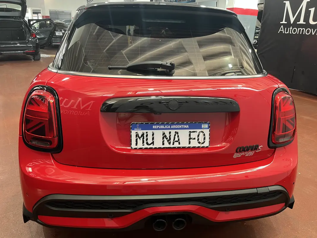 Mira esta publicación de Mini Cooper Cooper