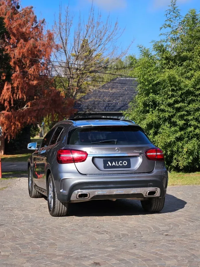 Mira esta publicación de Mercedes Benz GLA