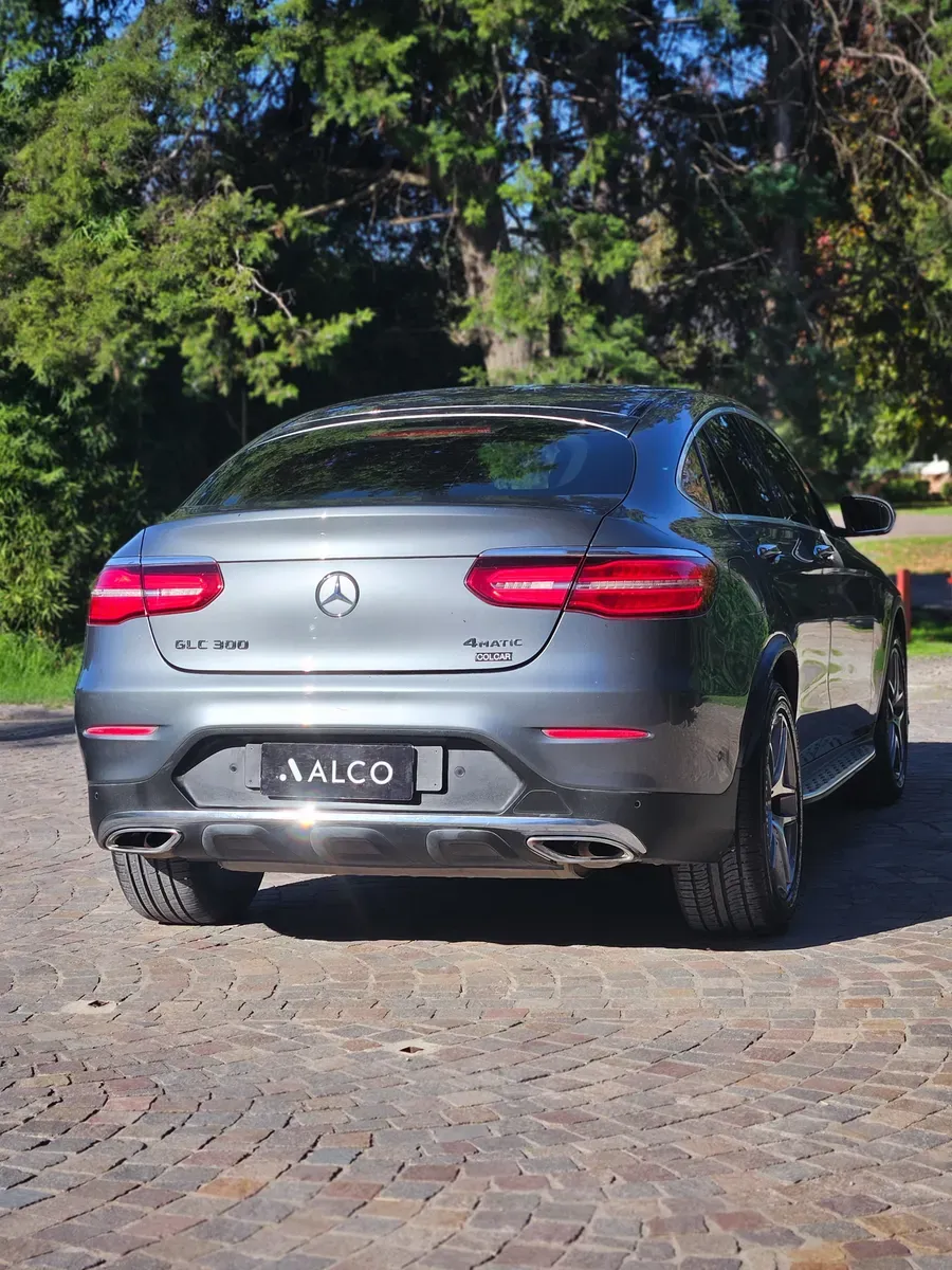 Mira esta publicación de Mercedes Benz GLC