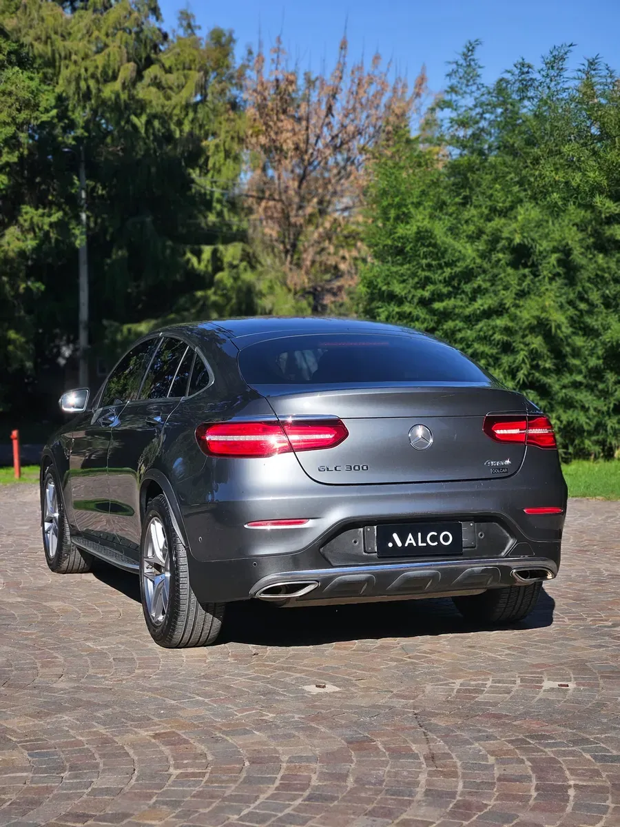 Mira esta publicación de Mercedes Benz GLC