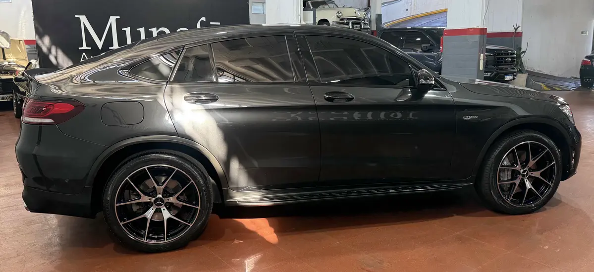 Mira esta publicación de Mercedes Benz GLC