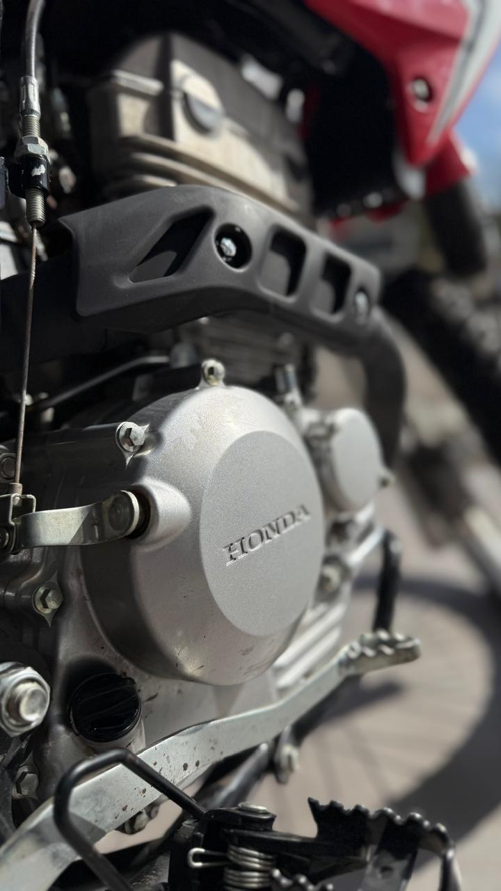 Mira esta publicación de Honda XR 250 Tornado