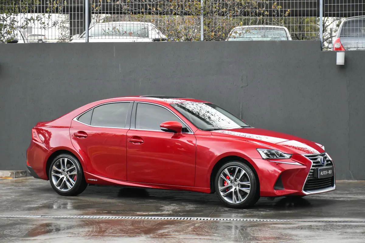 Mira esta publicación de Lexus IS