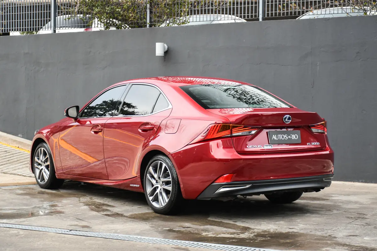 Mira esta publicación de Lexus IS