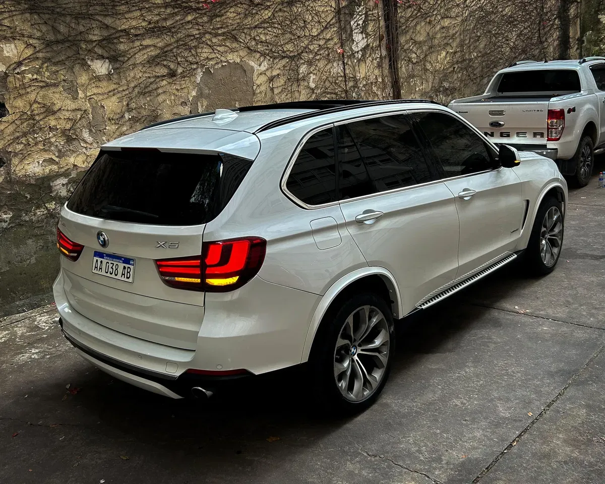 Mira esta publicación de BMW X5