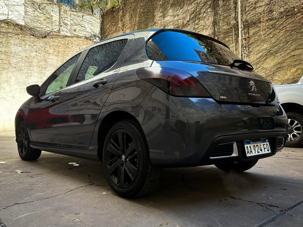 Mira esta publicación de Peugeot 308