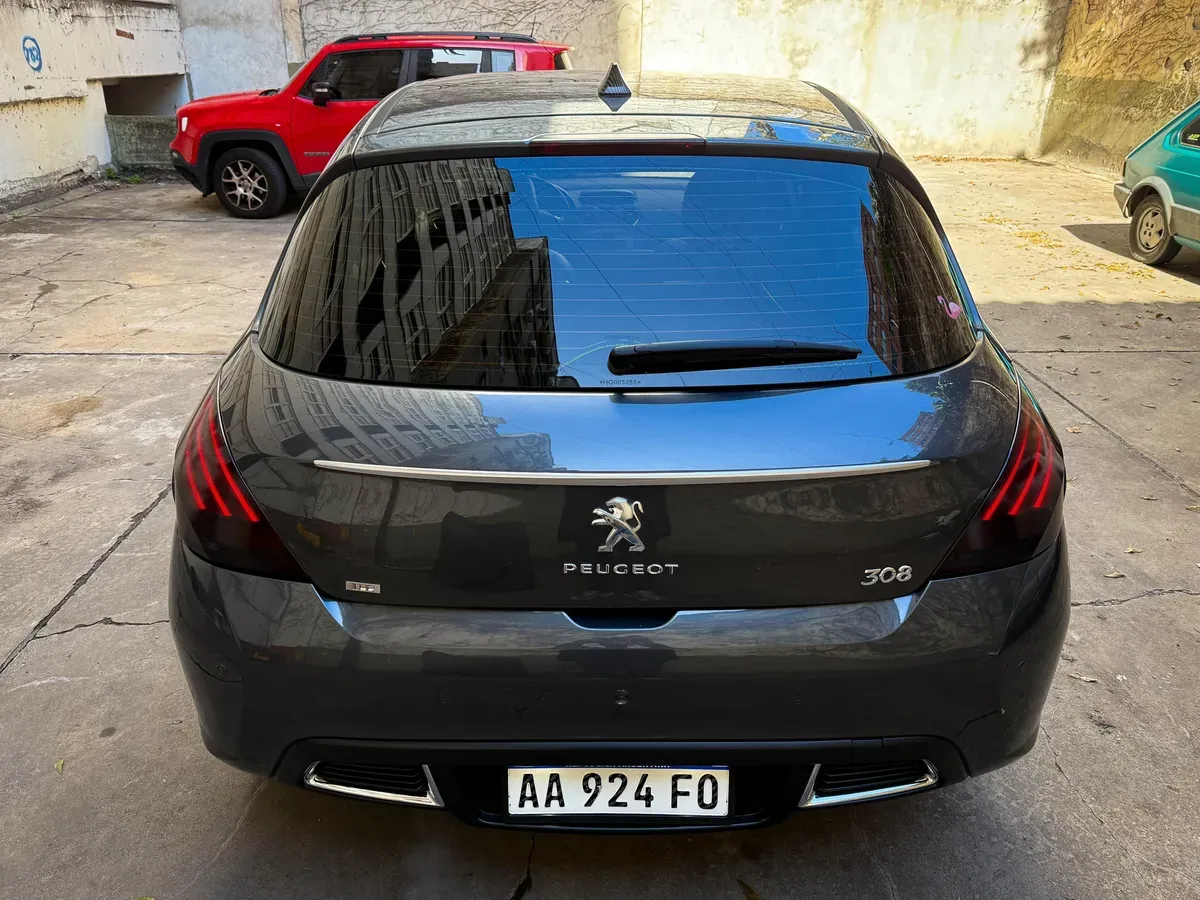 Mira esta publicación de Peugeot 308