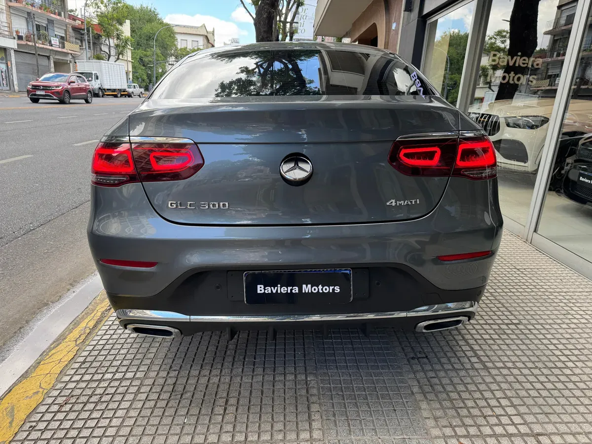 Mira esta publicación de Mercedes Benz GLC