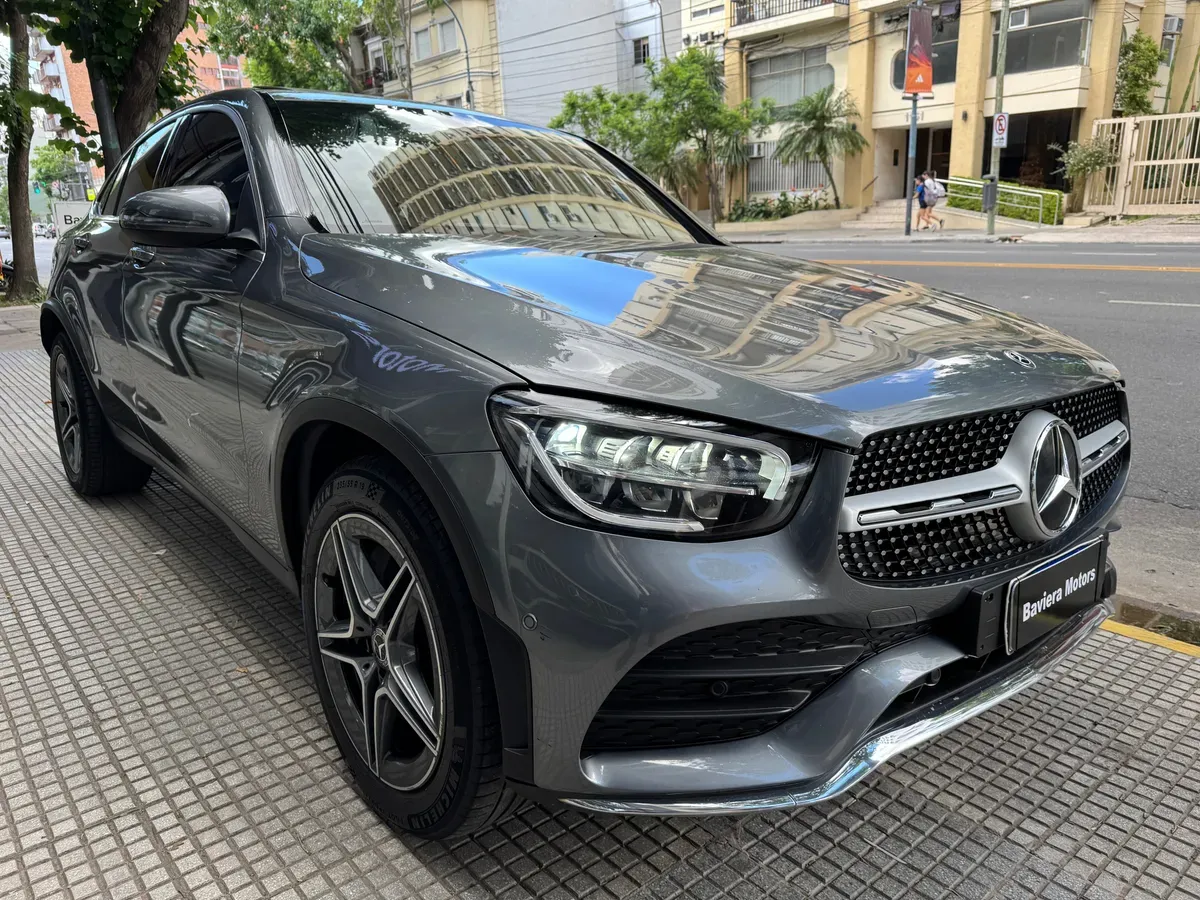 Mira esta publicación de Mercedes Benz GLC