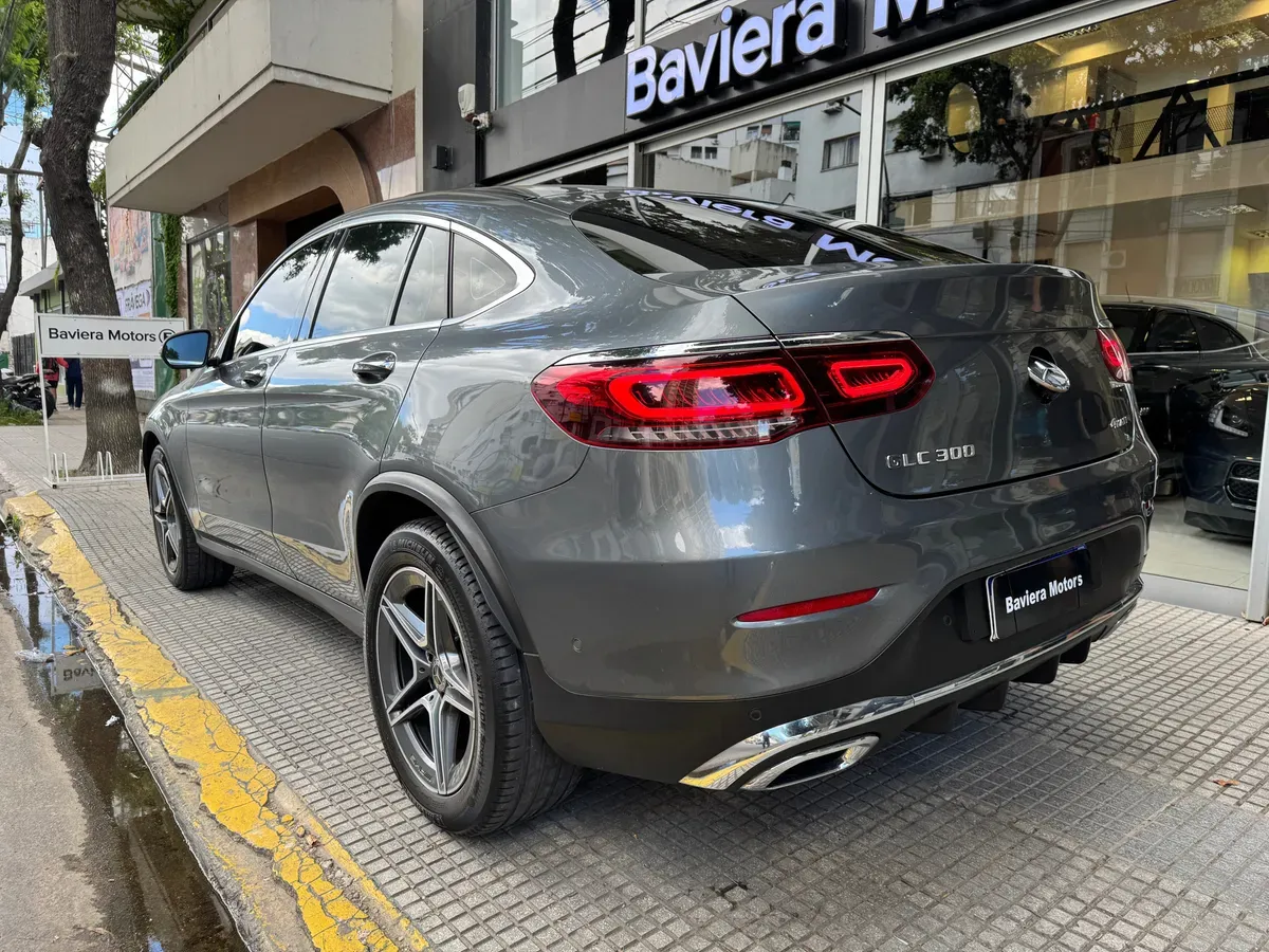 Mira esta publicación de Mercedes Benz GLC
