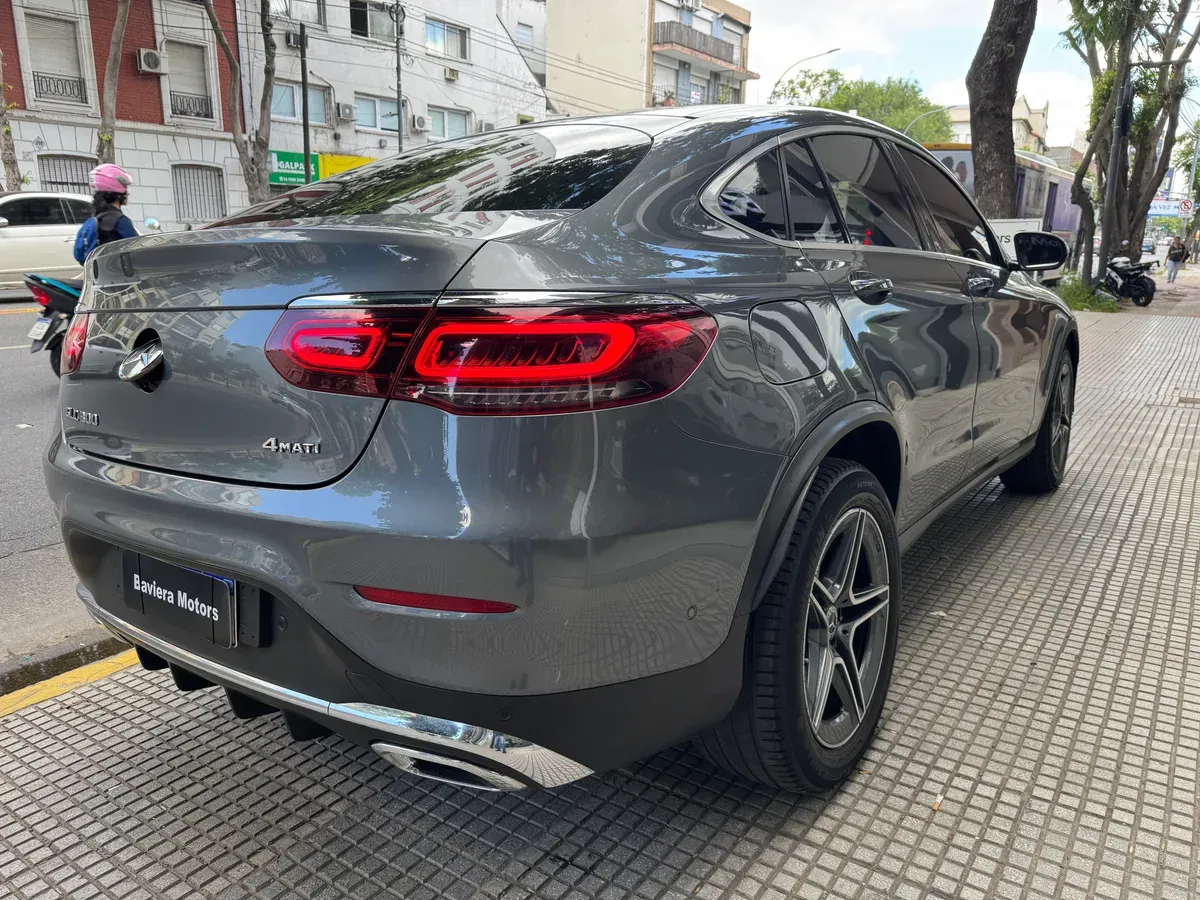 Mira esta publicación de Mercedes Benz GLC