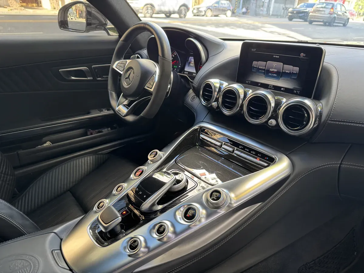 Mirá esta publicación de Mercedes Benz GT