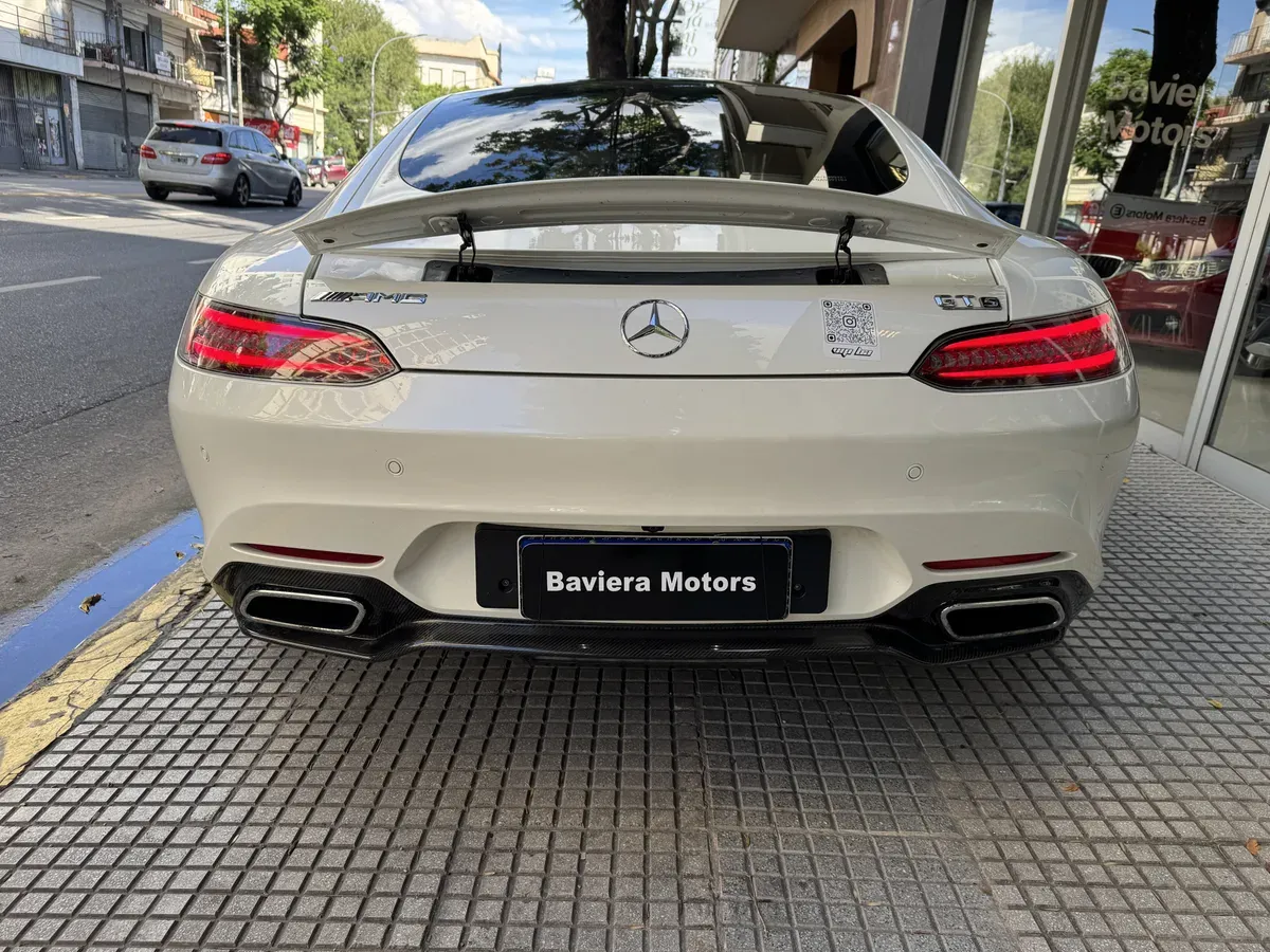 Mirá esta publicación de Mercedes Benz GT