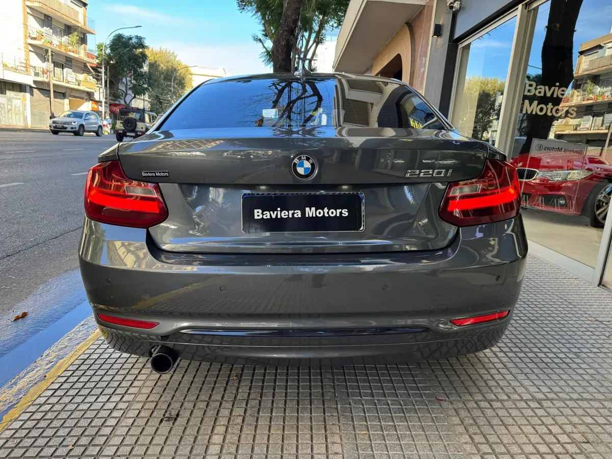 Mira esta publicación de BMW Serie 2