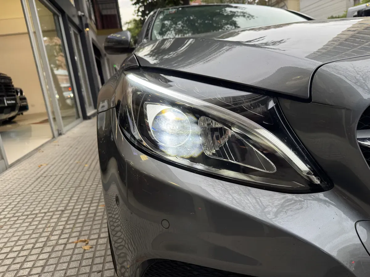 Mirá esta publicación de Mercedes Benz Clase C