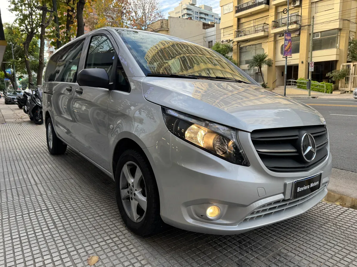 Mira esta publicación de Mercedes Benz Vito