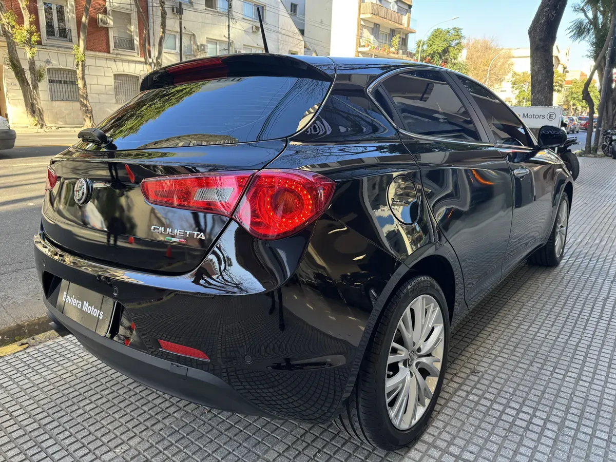 Mira esta publicación de Alfa Romeo Giulietta
