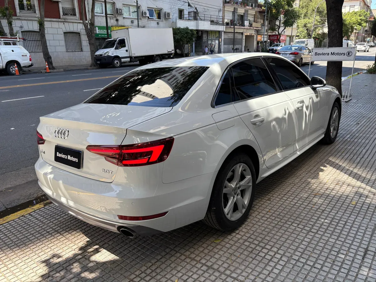Mira esta publicación de Audi A4