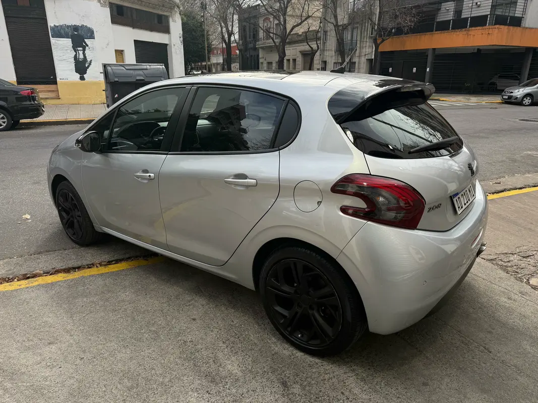 Mirá esta publicación de Peugeot 208