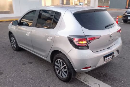 Mira esta publicación de Renault Sandero II