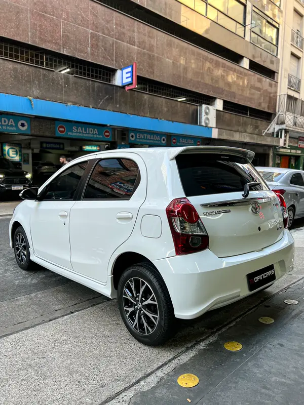 Mira esta publicación de Toyota Etios