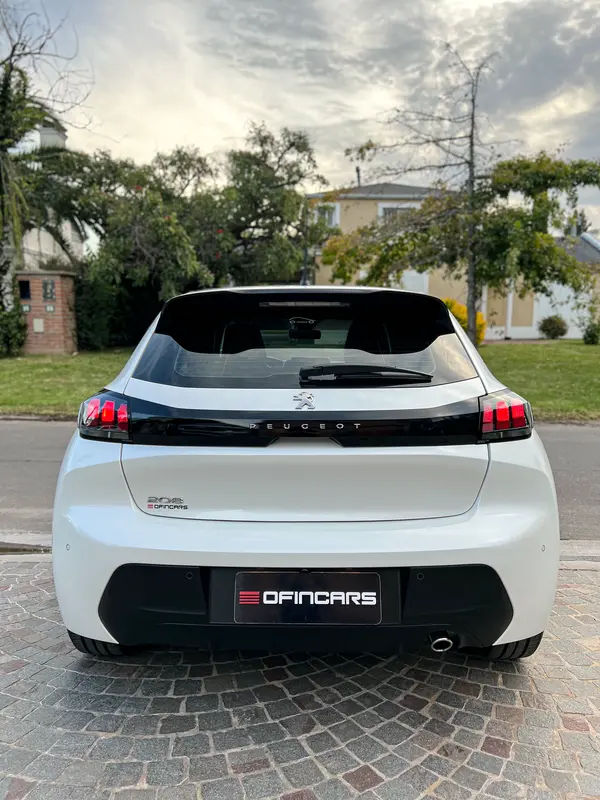 Mira esta publicación de Peugeot 208