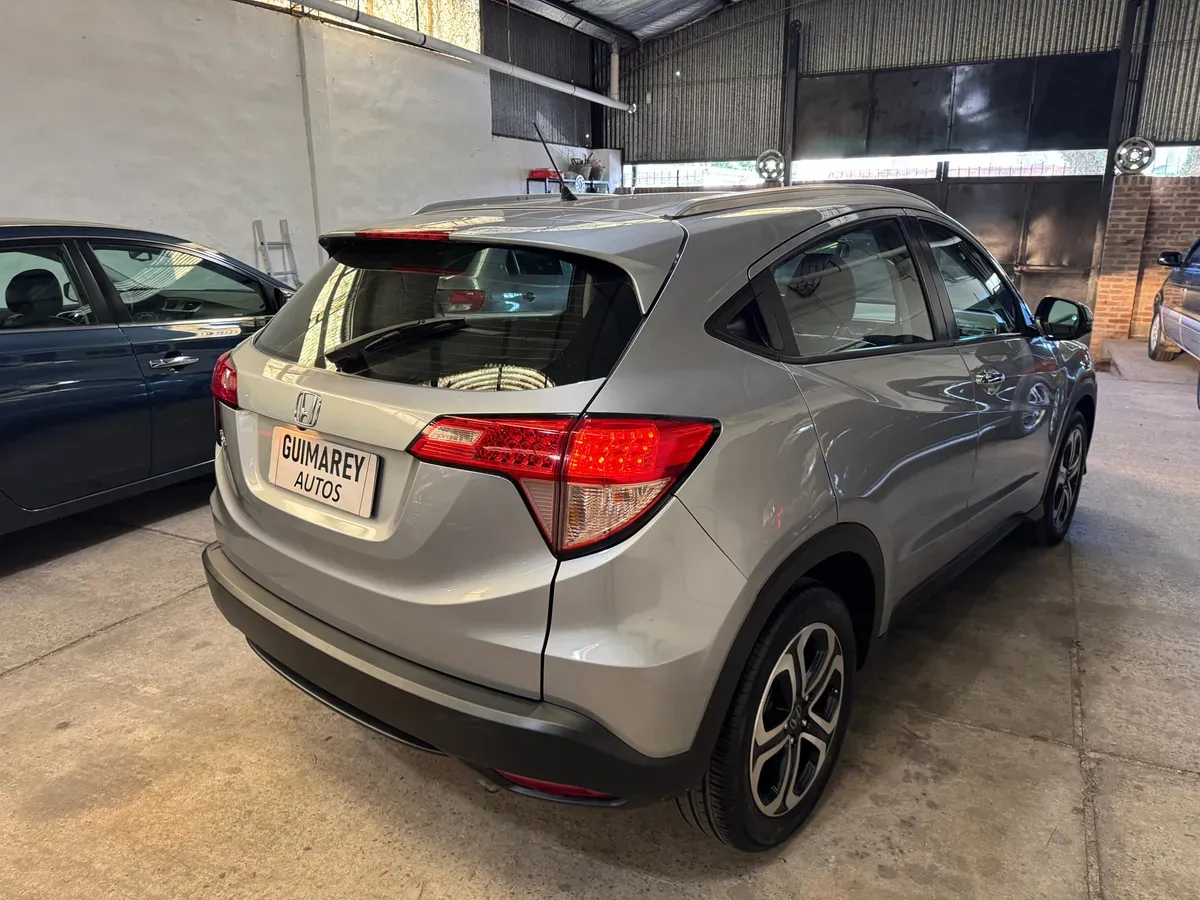 Mira esta publicación de Honda HRV 2017 en Motordil