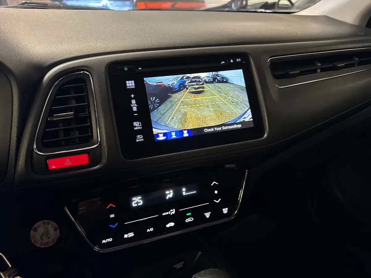 Mira esta publicación de Honda HRV 2017 en Motordil
