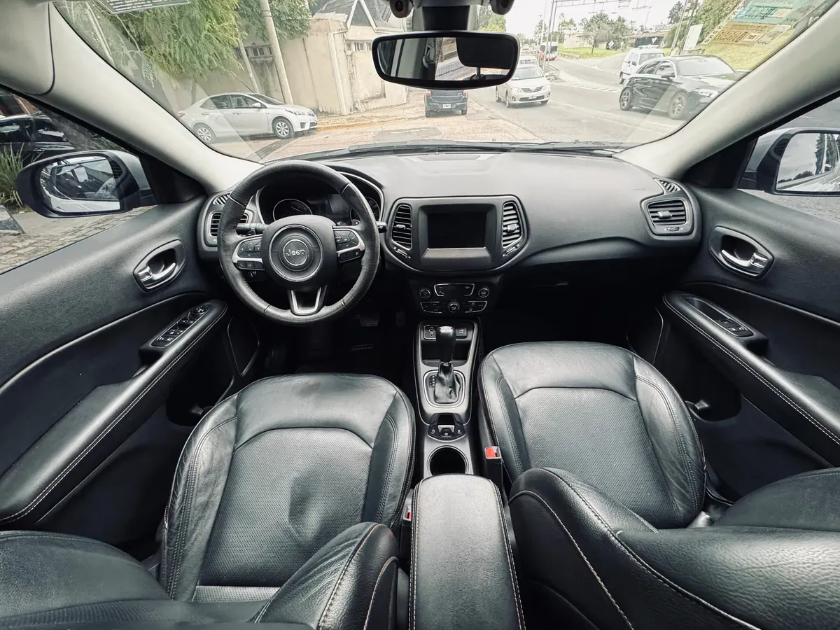 Mirá esta publicación de Jeep Compass