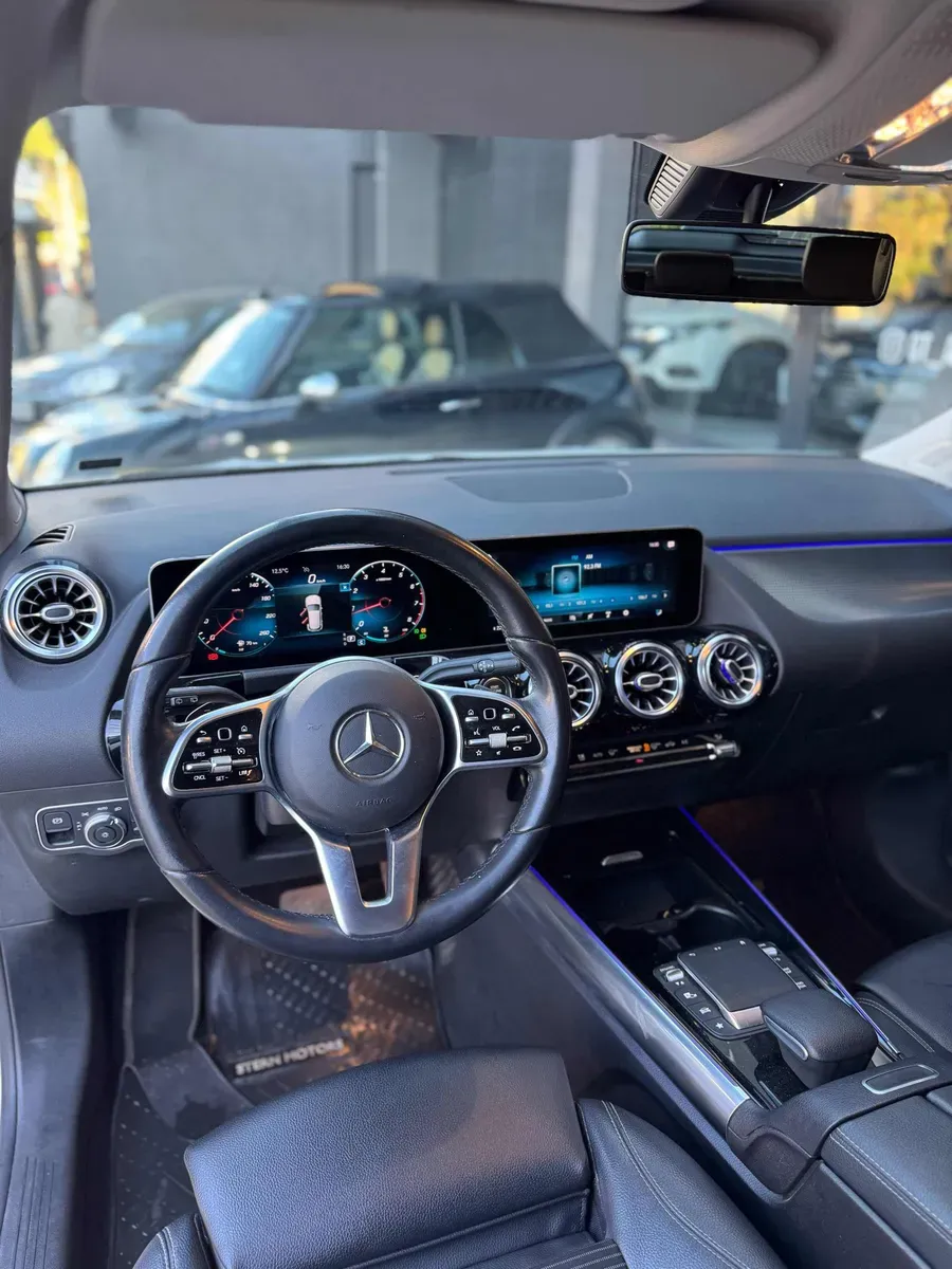 Mira esta publicación de Mercedes Benz GLA