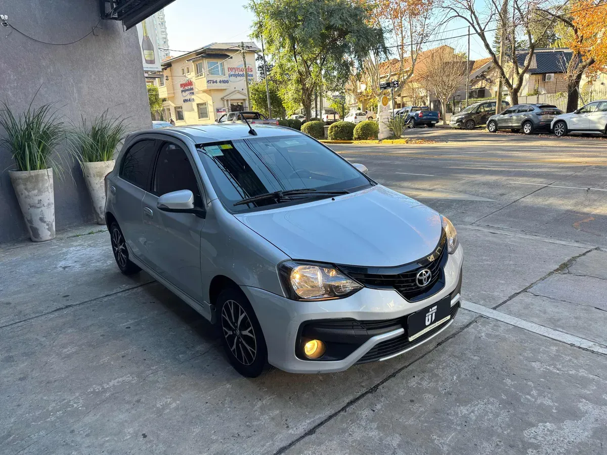 Mira esta publicación de Toyota Etios