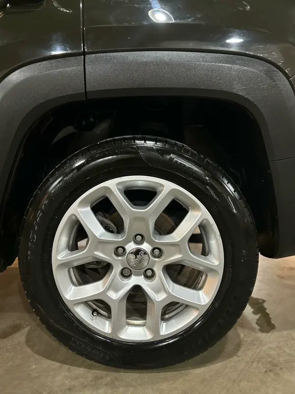 Mirá esta publicación de Jeep Renegade