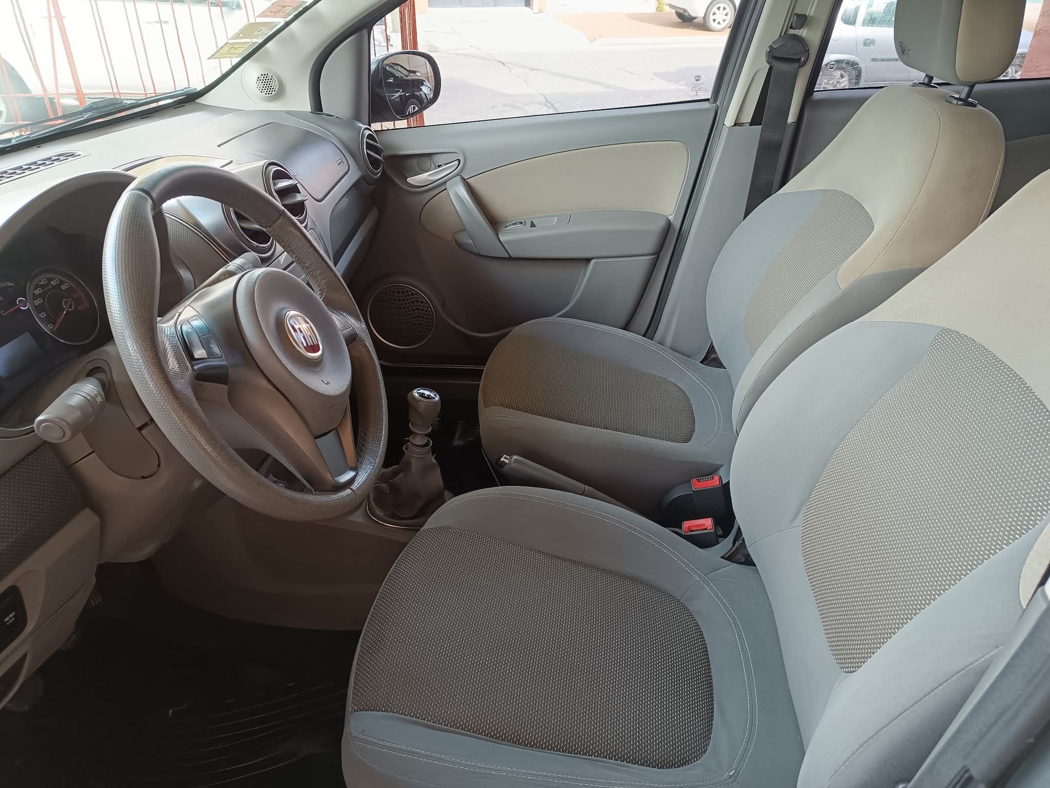 Mira esta publicación de Fiat Palio