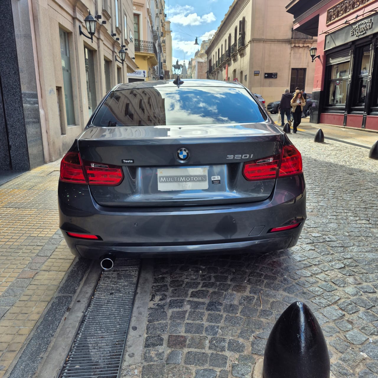 Mira esta publicación de BMW Serie 3 2013 en Motordil