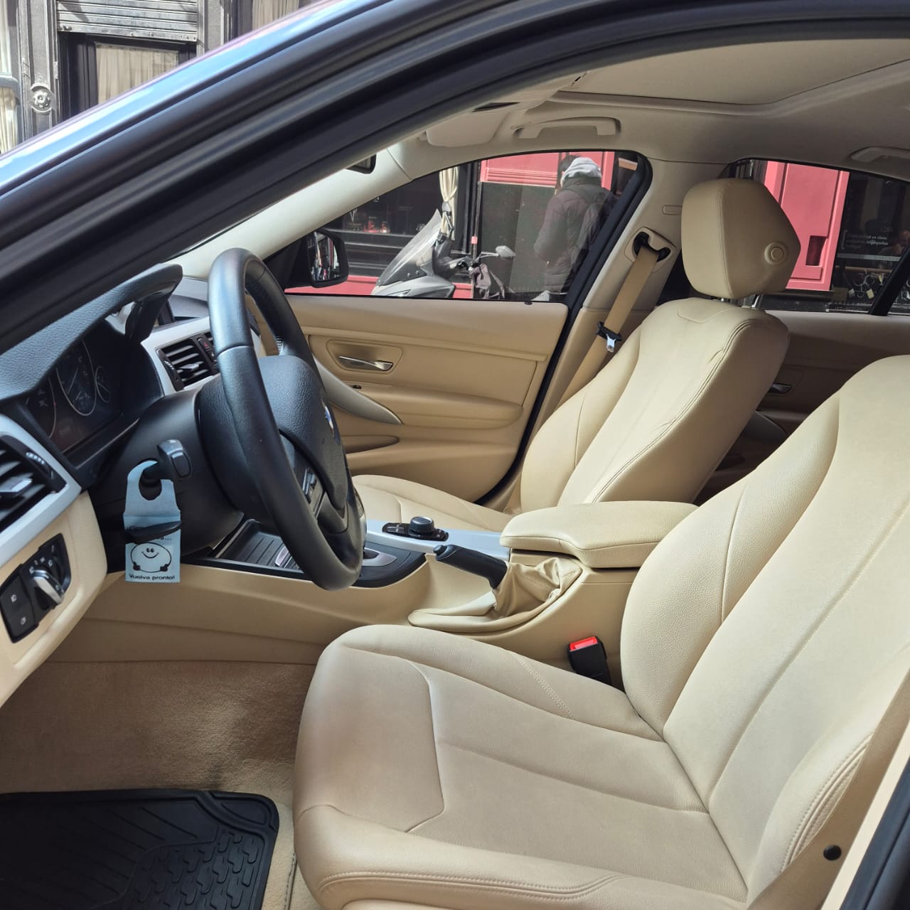 Mira esta publicación de BMW Serie 3 2013 en Motordil