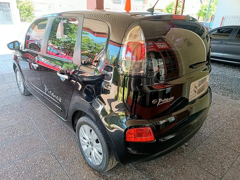 Mira esta publicación de Citroen C 3 Picasso 2012 en Motordil