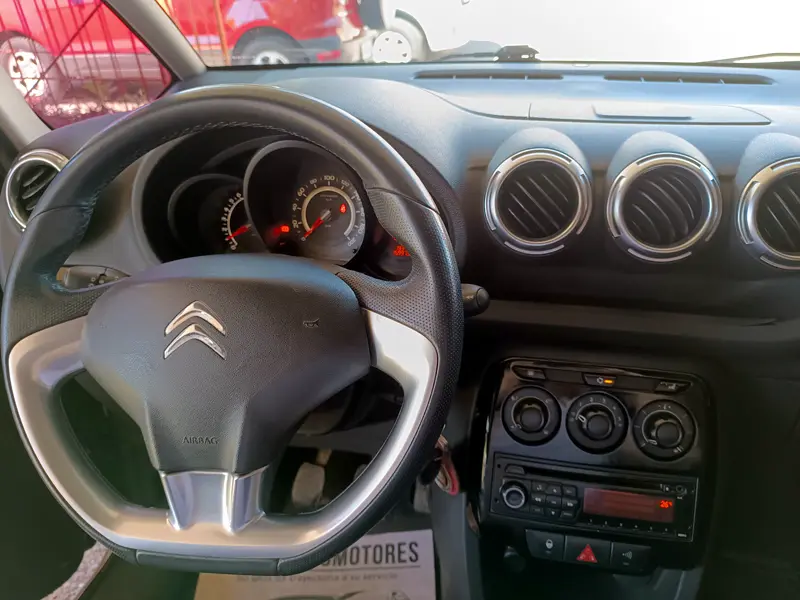 Mira esta publicación de Citroen C 3 Picasso 2012 en Motordil