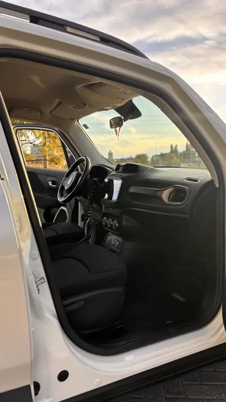 Mirá esta publicación de Jeep Renegade