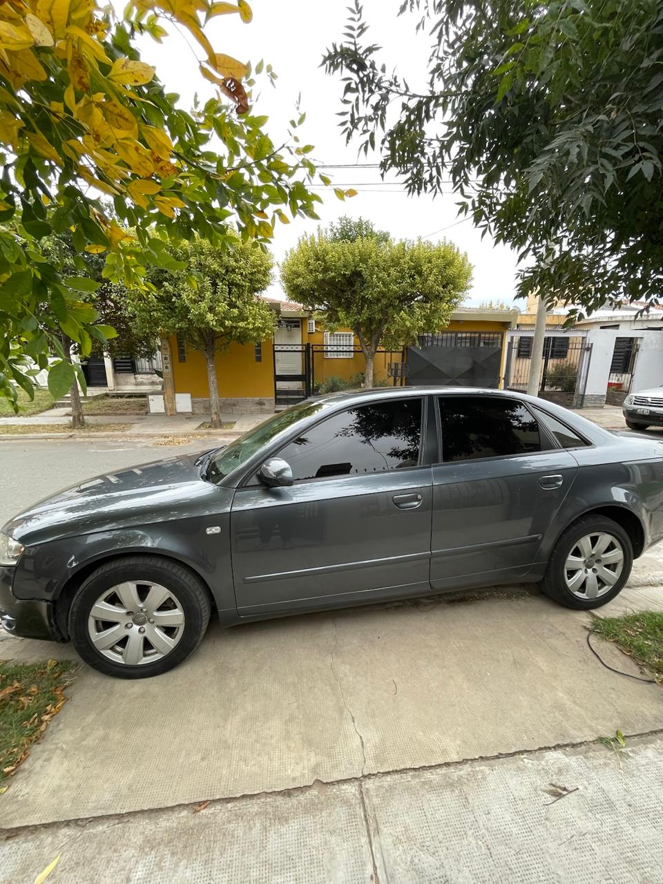 Mira esta publicación de Audi A4 2006 en Motordil