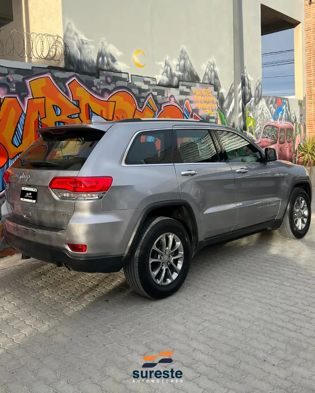 Mirá esta publicación de Jeep Grand Cherokee