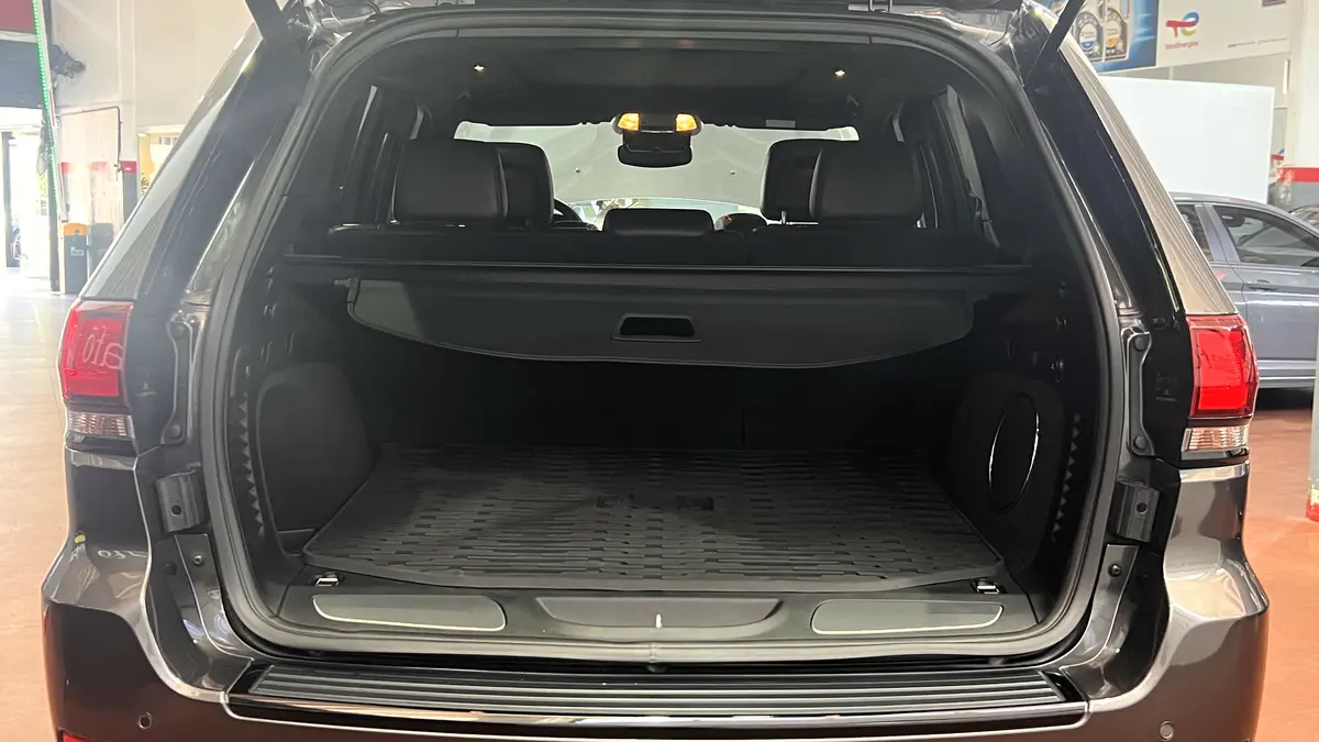 Mirá esta publicación de Jeep Grand Cherokee