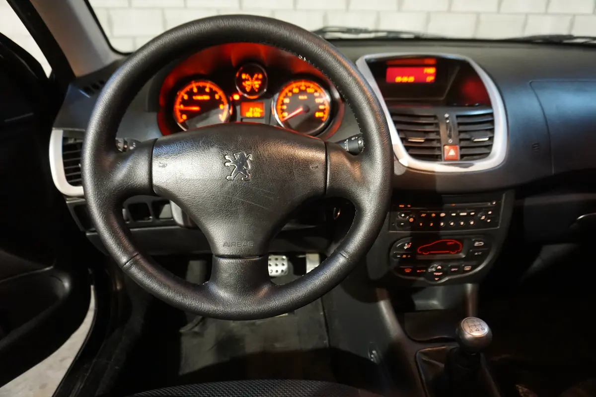 Mirá esta publicación de Peugeot 207 Compact