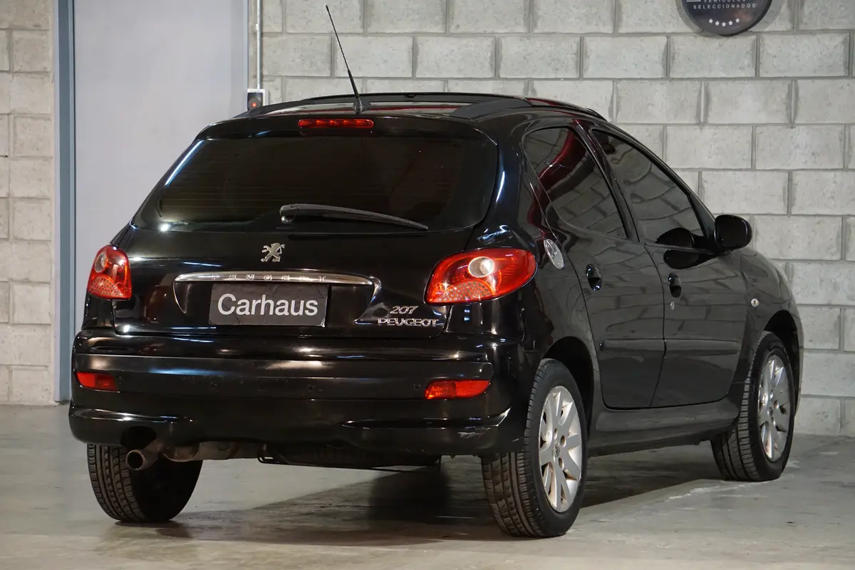 Mira esta publicación de Peugeot 207 Compact