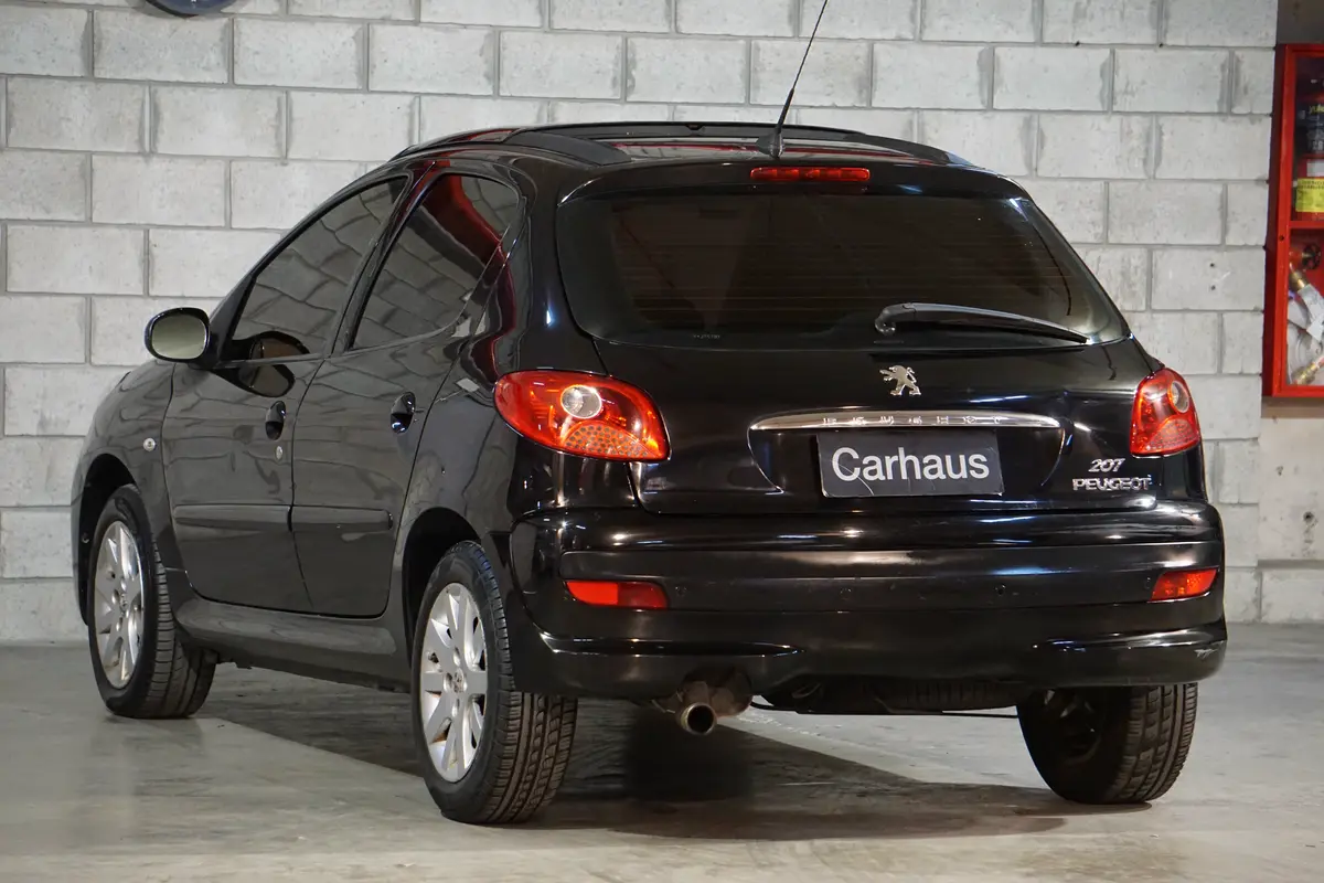 Mira esta publicación de Peugeot 207 Compact