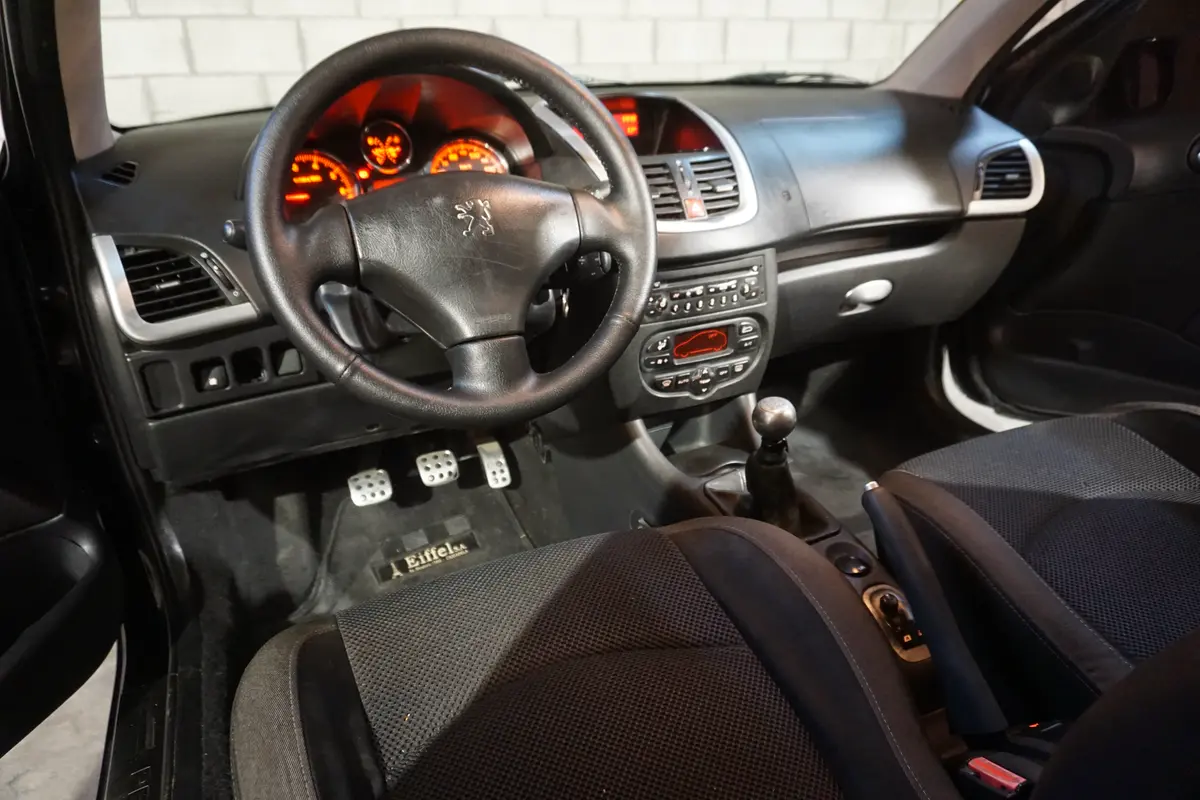 Mirá esta publicación de Peugeot 207 Compact