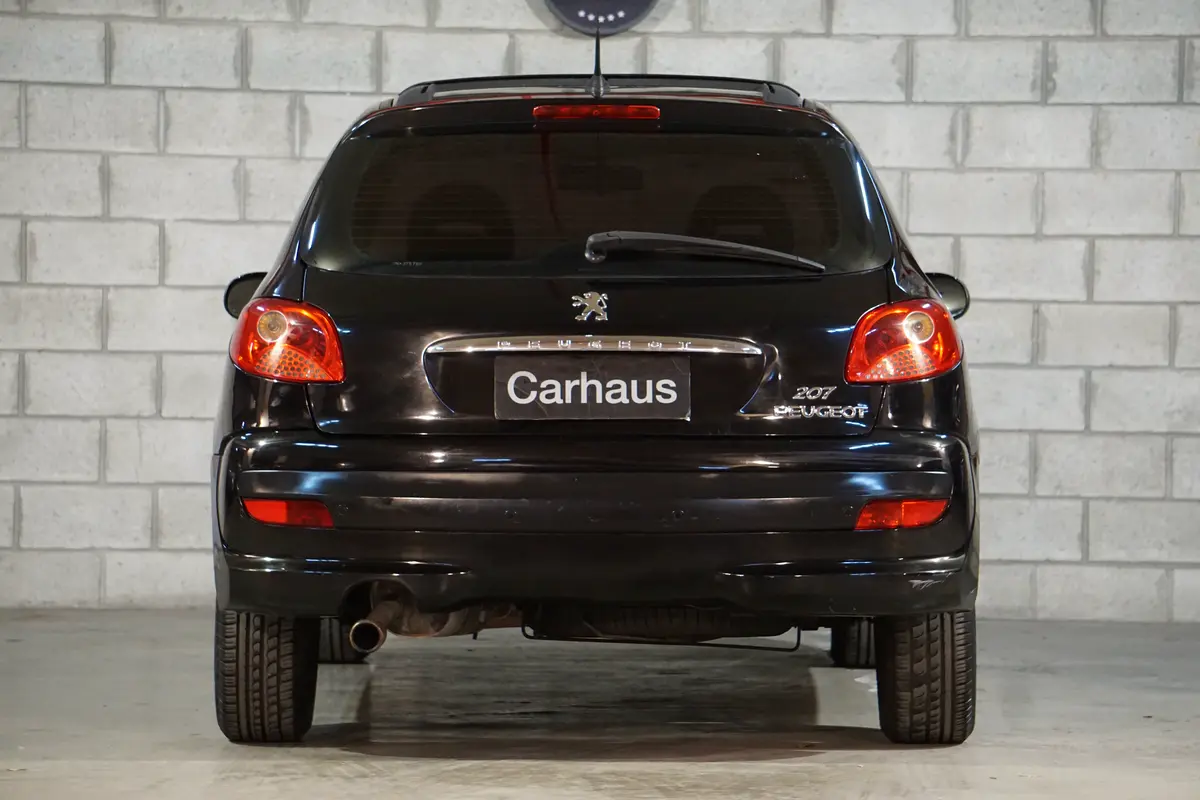 Mira esta publicación de Peugeot 207 Compact