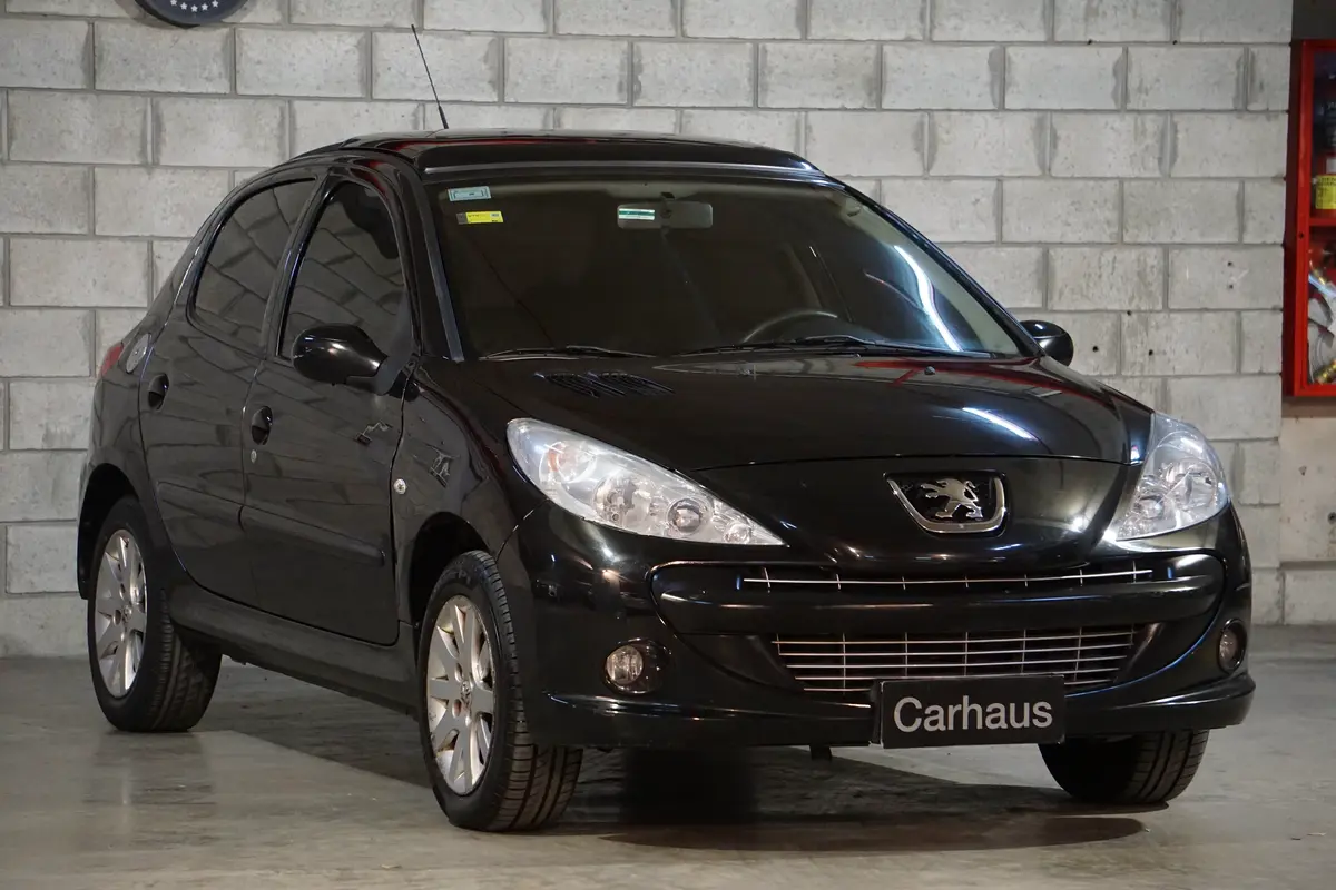 Mira esta publicación de Peugeot 207 Compact